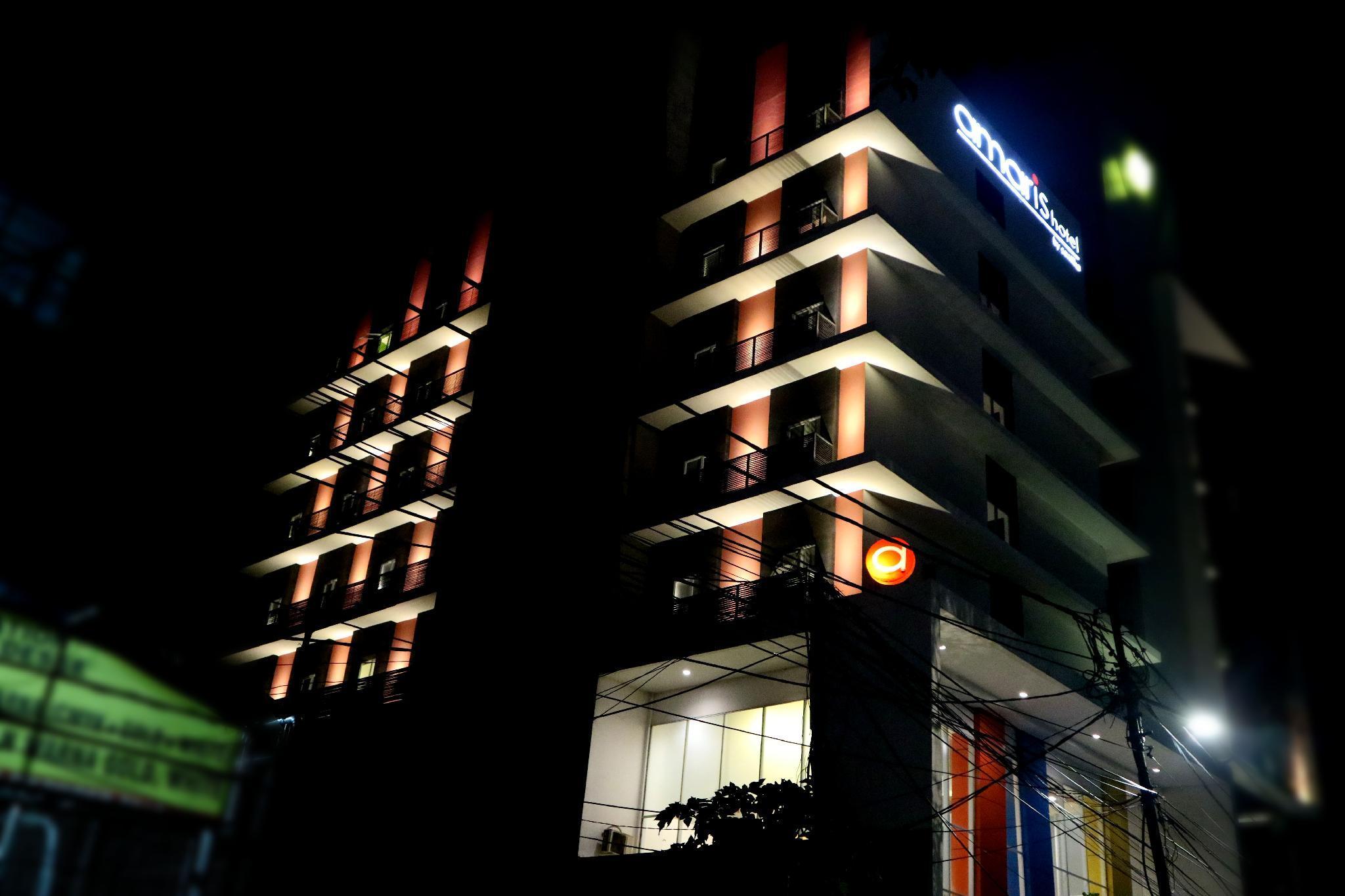 Amaris Hotel Dr. Susilo Grogol Jakarta Exteriör bild